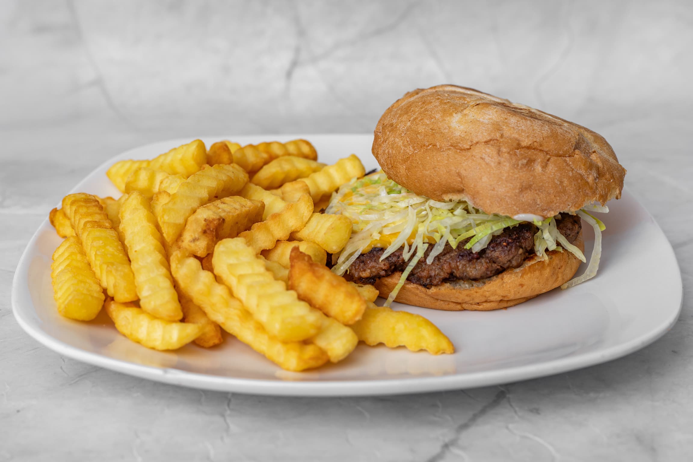Yianni Burger
